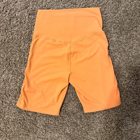 Aerie Biker Shorts 5” - Picture 3 of 8